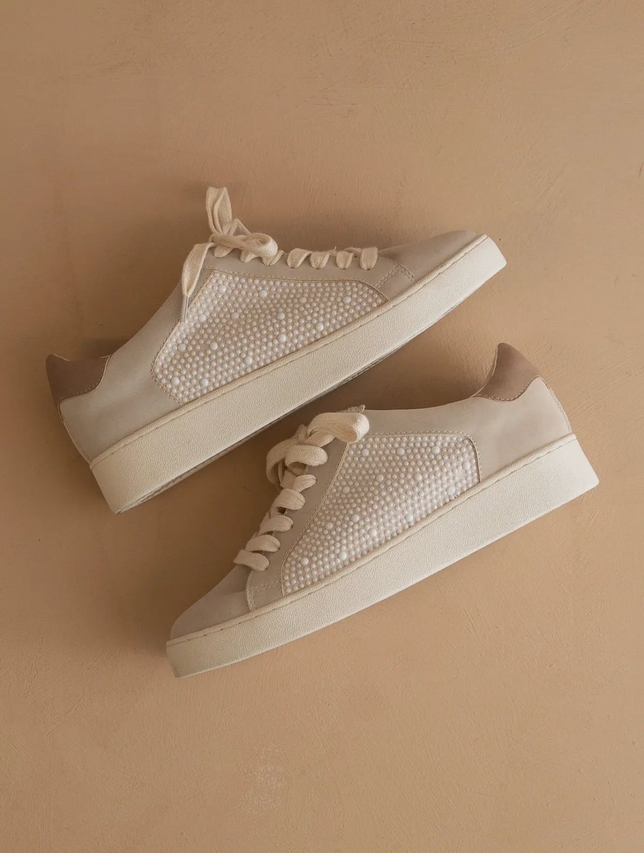 Pearl Sneakers