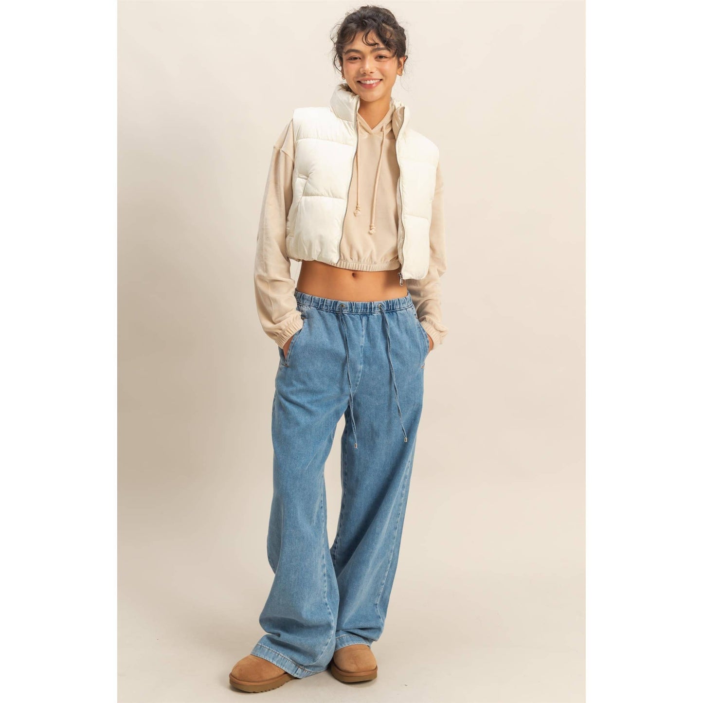 Cropped Puffer Vest - White