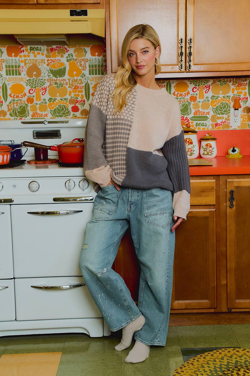 Cream/Navy Sweater