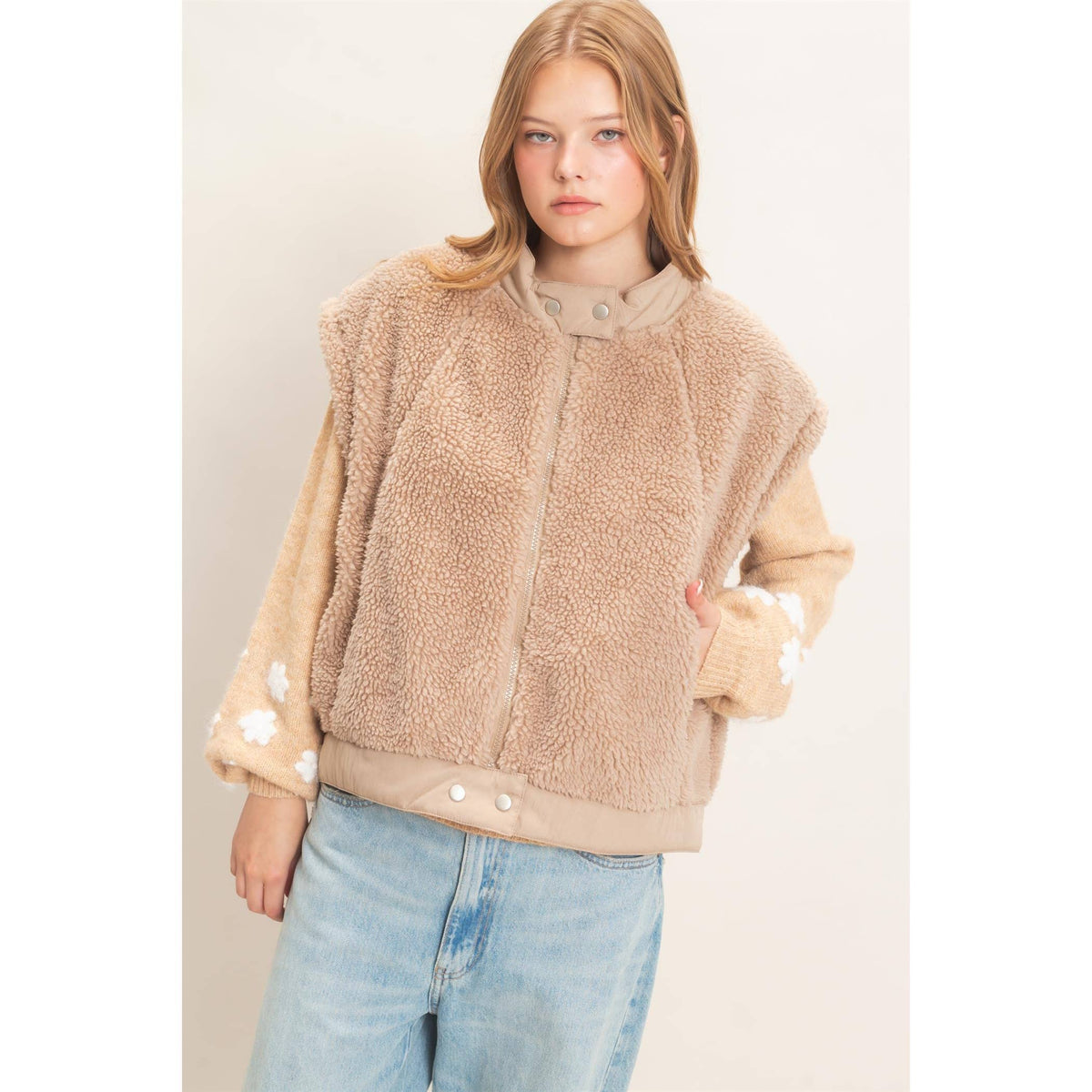 Sherpa Vest: Light Mocha