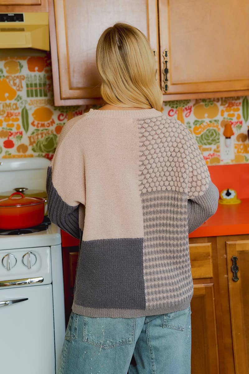 Cream/Navy Sweater