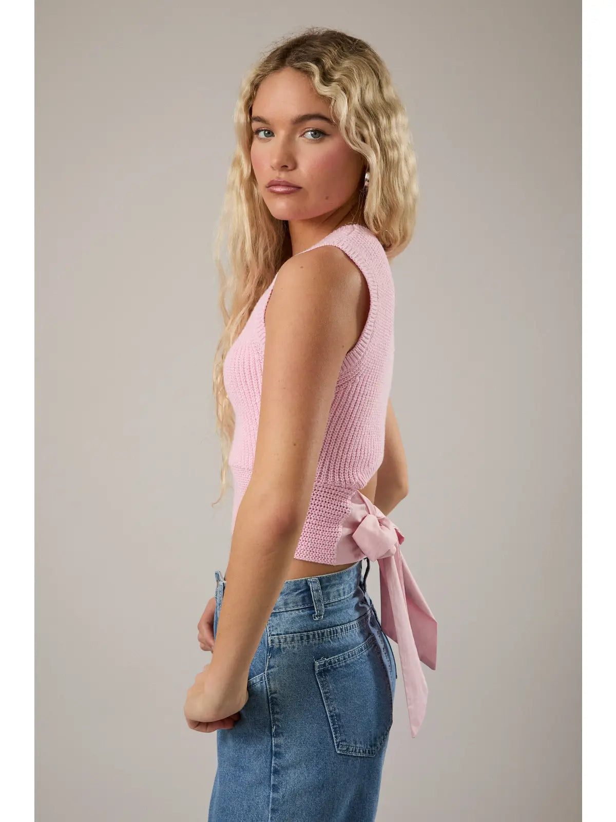 Bow Sleeveless Top in Pink