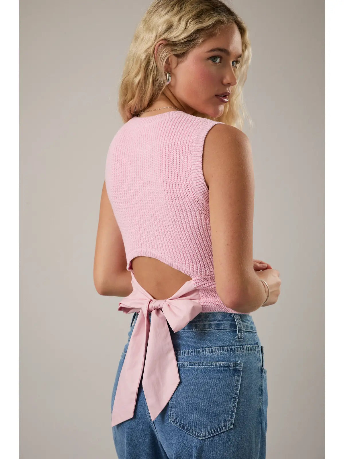 Bow Sleeveless Top in Pink