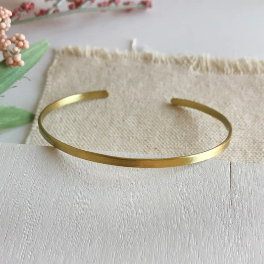 Simple Band Bracelet in Gold